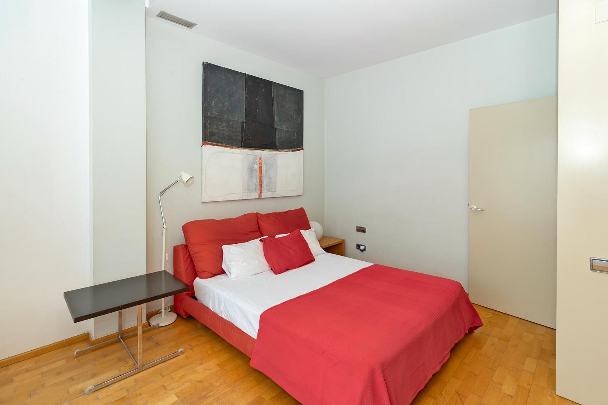 Apartamento Amplio En Centro By Rent Me Valência