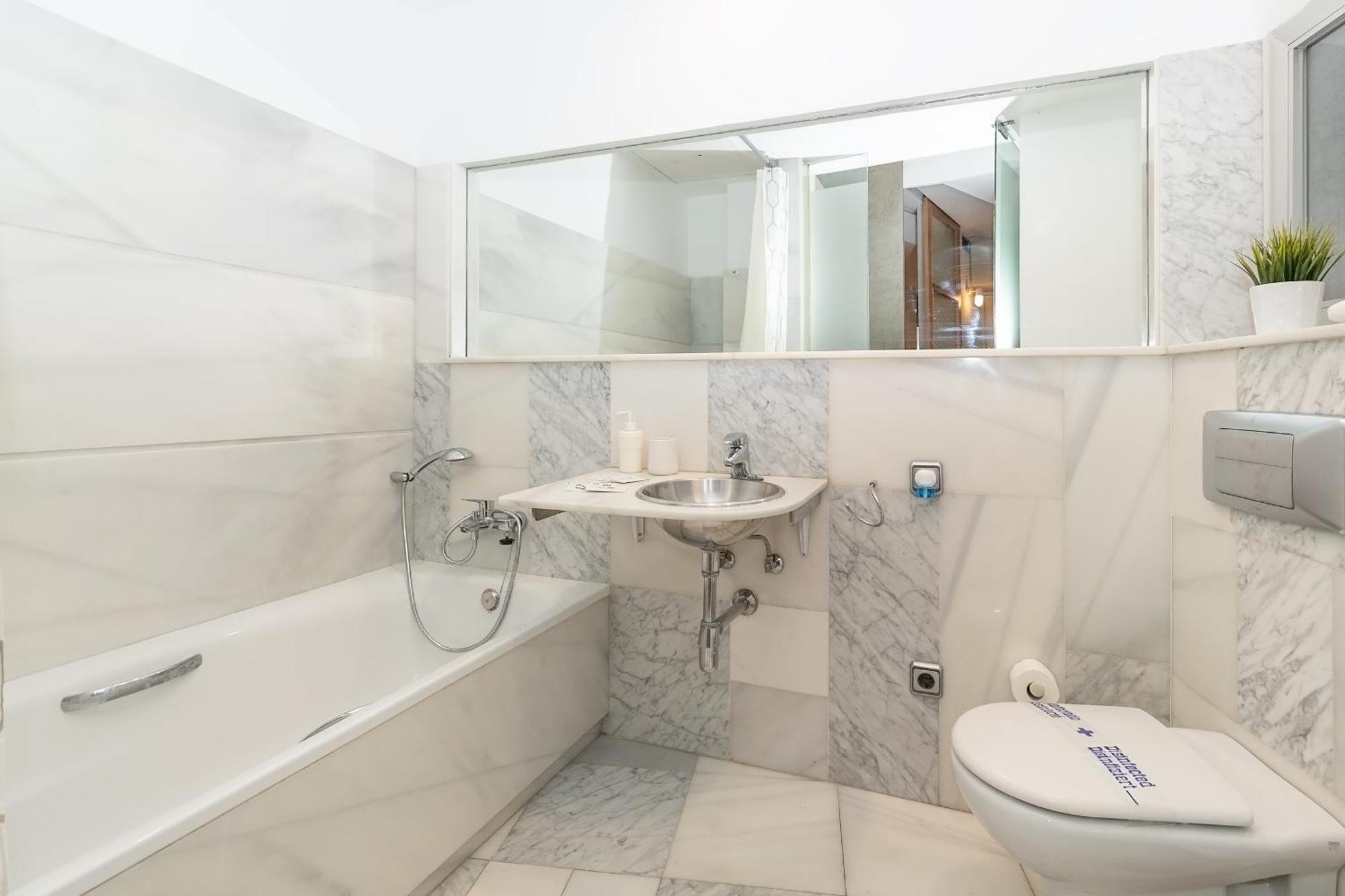 Appartement Amplio En Centro By Rent Me Valence